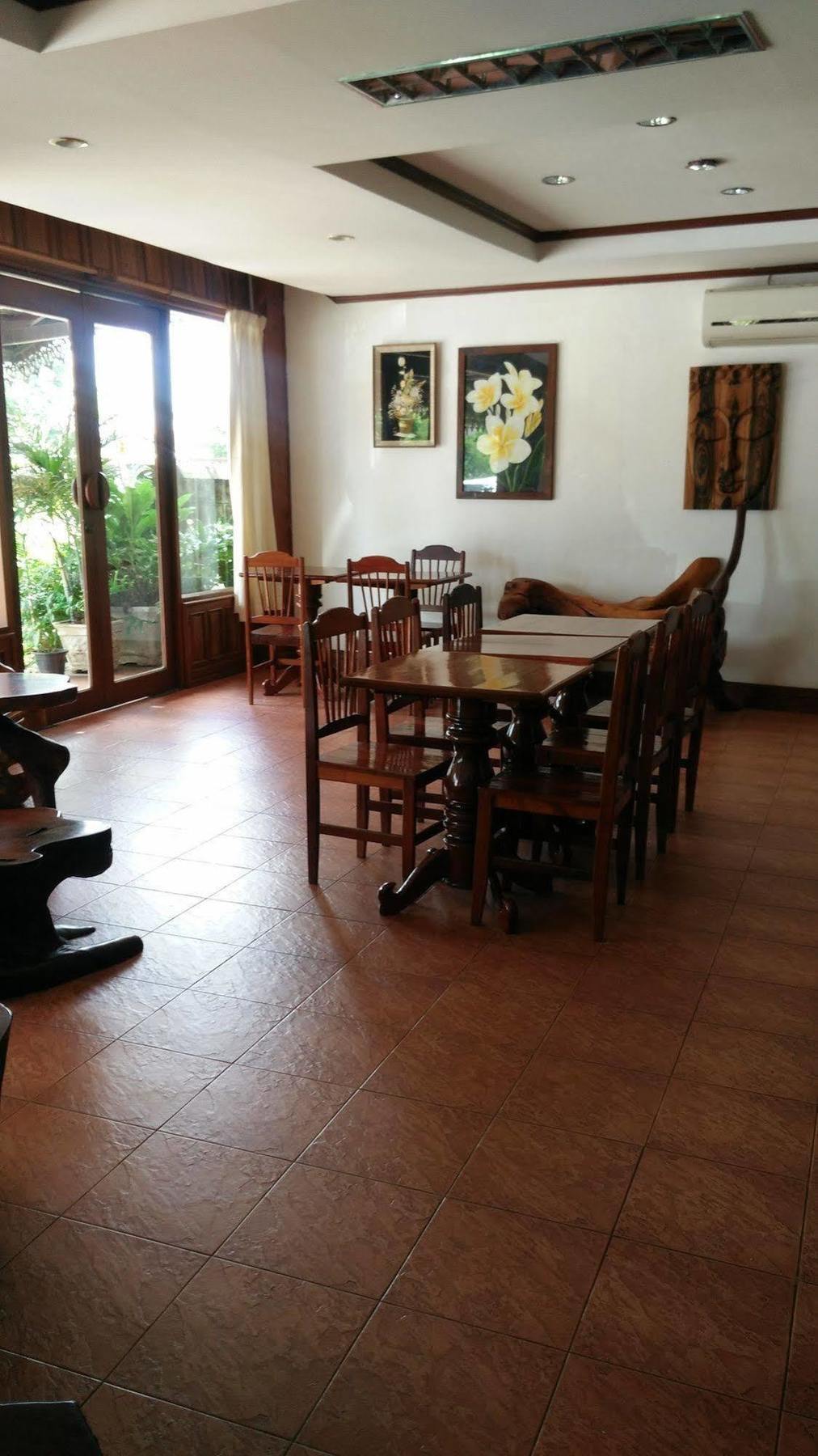 Chanthasom Guesthouse Ban Nongdouang Exterior photo